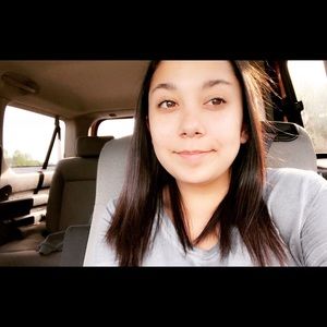 Meet your Posher, Addy